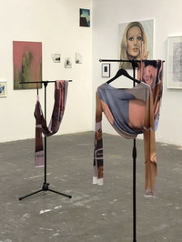Le pli du trait, Ateliers Babiole, Ivry-sur-Seine (FR), Fragments de saisons, volet 2
Commissariat Géraldine Dufournet, 2021 - © Guillaume Linard-Osorio