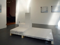 Le Quelconque et le Divin (solo show), Galerie HO, Marseille (FR), 2009 - © Guillaume Linard-Osorio