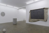 Ecce Terra, Et Cetera (solo show), Galerie Alain Gutharc, Paris (FR), 2014 - © Guillaume Linard-Osorio