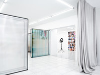 A Thomas Edison, les papillons reconnaissants (solo show), Le Mur Espace d'Art Contemporain, Moret (FR), Crédit photo Tony Querrec, 2023 - © Guillaume Linard-Osorio